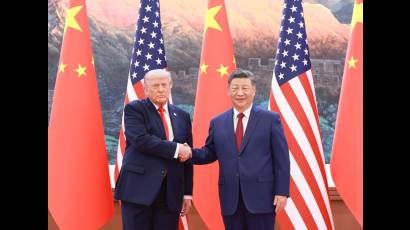 El presidente chino, Xi Jinping, y su homólogo estadounidense Donald Trump.