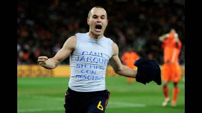 Andres Iniesta dedica su gol en la final del Mundial a su gran amigo Dani Jarque.
