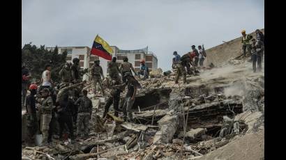 Rescatistas de 30 países se encuentran en Venezuela para apoyar búsqueda de sobrevivientes