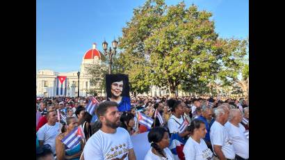 Tribuna abierta en Cienfuegos