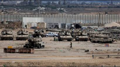 La base que construye EE. UU. en Gaza garantizará la toma del enclave por Trump