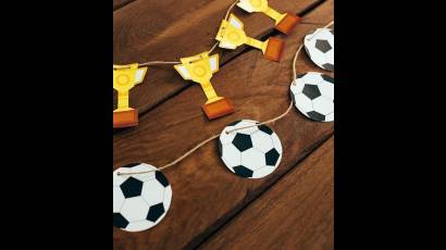 Manualidades inspiradas en el Mundial de Fútbol.