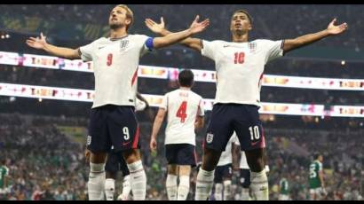 Jude Bellingham firmó un veloz doblete que allanó el camino de Inglaterra para eliminar a México en los octavos de final de la Copa Mundial de fútbol 2026.