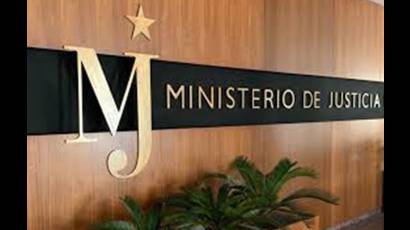 Minjus valida certificaciones manuales como respaldo del sistema registral