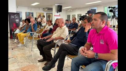 La jornada, inscrita en el programa Arte Fiel dedicado al centenario de Fidel y al aniversario 65 de la Uneac, reafirmó el compromiso de la organización con la cultura, la memoria y la crítica, y demostró que los medios siguen siendo un terreno fértil e imprescindible para fortalecer la identidad nacional.