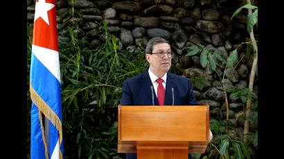 Rodríguez Parrilla denunció el grave daño que provoca el bloqueo