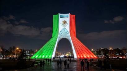 TORRE AZADI.jpg