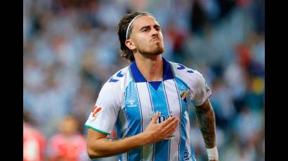 Adrian Niño se convirtió en el gran héroe malaguista en el regreso de la Liga española de fútbol.
