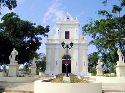 Remozada Ermita de Monserrate reabre como sala de conciertos