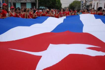 Desfile por el Primero de Mayo en Sancti Spíritus