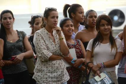 Este lunes las aulas universitarias se llenarán de rostros jóvenes. 