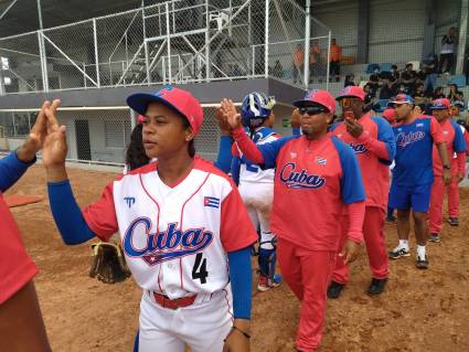 Equipo cubano femenino de softbol