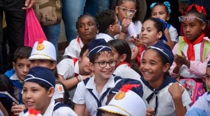 Niños, adolescentes y jóvenes