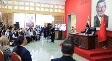 El presidente de Venezuela, Nicolás Maduro, realizó una visita oficial  al gigante asiático