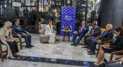 Encuentro del Jefe de Gobierno cubano y la ministra de Cambio Climático y Medio Ambiente de Emiratos Árabes Unidos