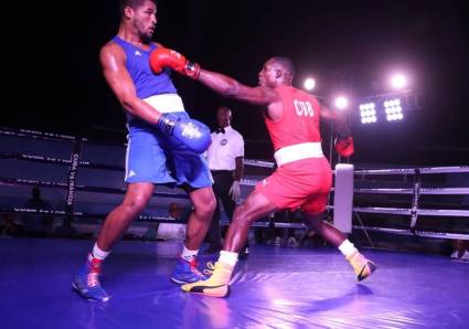Cuba barre a Francia en tope boxístico en Varadero