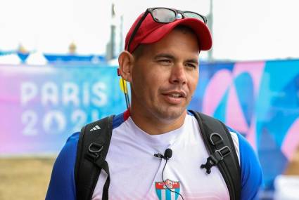 Hugo Franco primer atleta en competir por Cuba en París 2024.