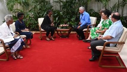 Miguel Díaz-Canel Bermúdez y Gail Walker