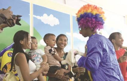 Niños y niñas beneficiados con la reciente apertura de la Casita Infantil Mambisitos, perteneciente a la Universidad de Oriente