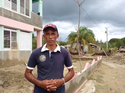 José Núñez Lobaina, Pepe el farmacéutico