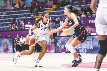 Baloncestista  Isabela Jourdain