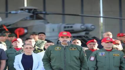 Nicolás Maduro explicó que esta condecoración será impuesta a los funcionarios que fueron agredidos en esta jornada con las sanciones aprobadas por el Departamento del Tesoro de Estados Unidos