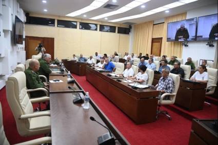 Reunión del Consejo de Defensa Nacional