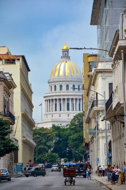 Leales a La Habana.