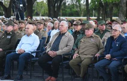 Acto político y ceremonial militar en el Mausoleo del Cacahual, por el aniversario 128 de la caída en combate del Mayor General y Lugarteniente General, Antonio Maceo Grajales, y de su ayudante, Panchito Gómez Toro