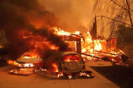 Uno de los hogares destruidos por incendios