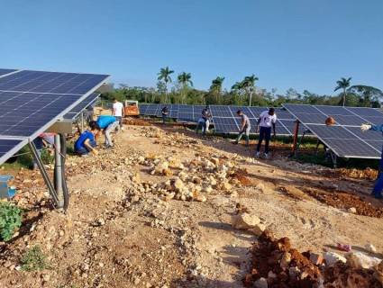 El parque solar fotovoltaico Escuela de Enfermería