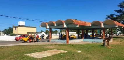 Altruismo sobre ruedas en Isla de la Juventud