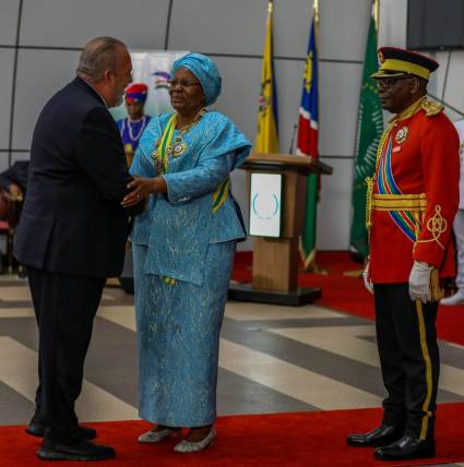 Manuel Marrero Cruz, asistió a la investidura de la presidenta de la República de Namibia, Netumbo Nandi-Ndaitwah