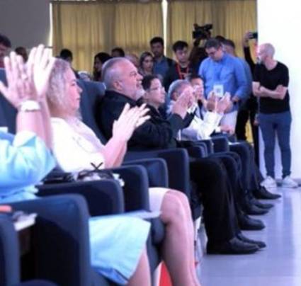 El Primer Ministro, Manuel Marrero Cruz, encabezó en el parque Morro-Cabaña la ceremonia de inauguración de la Feria Internacional de Turismo