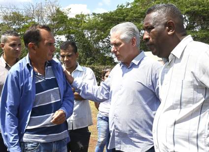 El Presidente cubano recorrió este miércoles varios municipios de la provincia de Camagüey