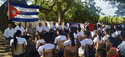 Jóvenes sanluiseros reflexionaron sobre la vigencia del hecho