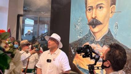 Galerista mexicano Norman Bardavid Nissim