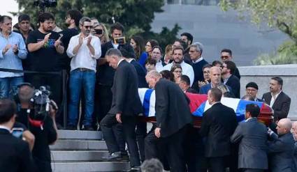 sepelio pepe mujica