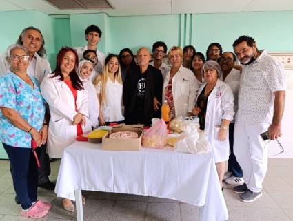 Dr. Carlos Manuel Maya Entenza
