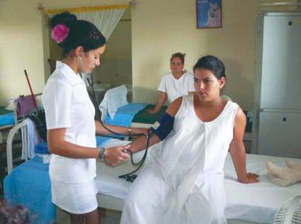 Cuba reafirmó el compromiso histórico con la salud universal y la cooperación solidaria