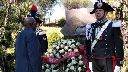 Vicepresidente de Cuba tributa homenaje a José Martí en Italia