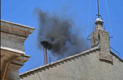 Fumarata negra en el Vaticano