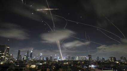 Continúa la escalada: Presidente iraní exige poner fin a agresión de Israel