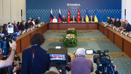 Estambul: Culmina segunda ronda de diálogo entre Rusia y Ucrania