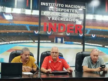 Conferencia de prensa sobre Asunción 2025