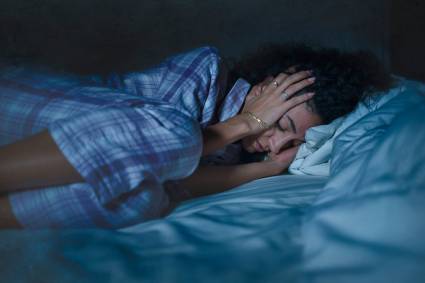 ¿Dormir mucho  implica riesgos?