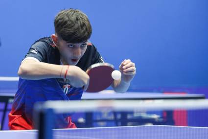 Andy Maqueira ha conseguido mucho desde que comenzó la práctica del tenis de mesa.