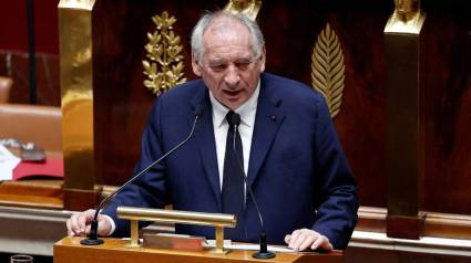 La moción de censura al Primer ministro François Bayrou recibió 364 votos.