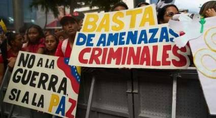 El pueblo venezolano rechaza las amenazas de EE. UU. y proclama que quieren paz.