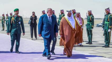 Visita de Manuel Marrero Cruz a Arabia Saudita